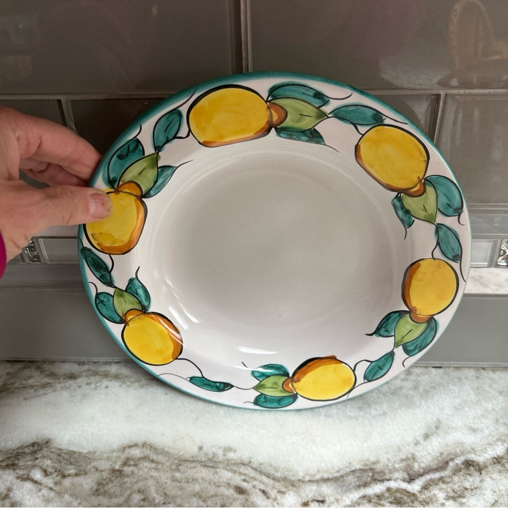 Vietri Pottery- Sorrento Lemon Design 9.5 in pasta dish Plate Painted hand-Italy